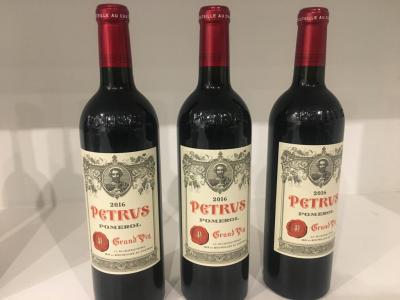 Petrus 2016,Grand vin de Pomerol CBO(3x75cl)
